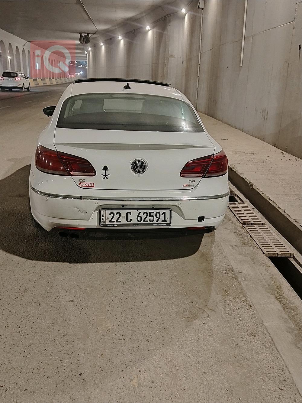 فولكسفاغن باسات CC